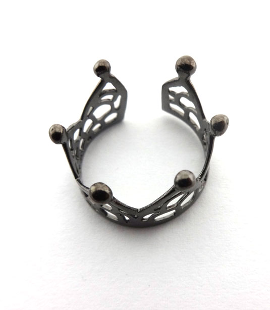 BLACK PLATED RING CROWN SHAPE 13x18mm ( BRASS )